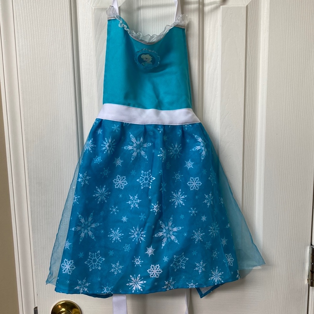 3/$20 EUC Disney Frozen apron. Sz 7/8.